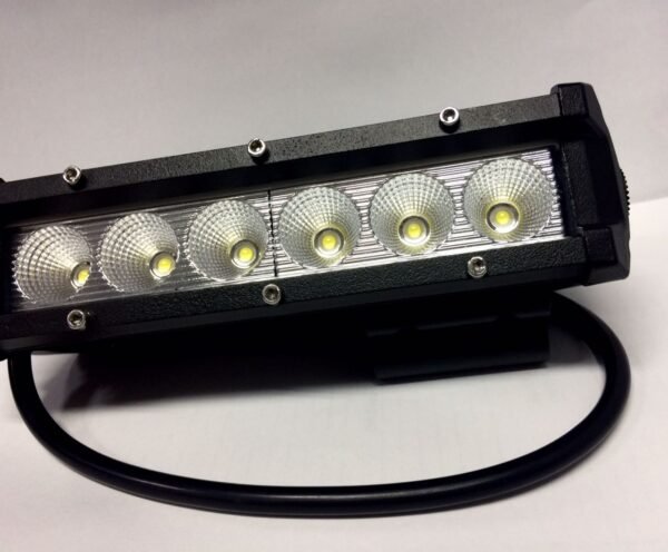 Faro Auxiliar Barra 6 Led 30W