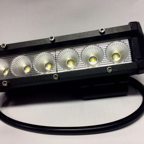 Faro Auxiliar Barra 6 Led 30W