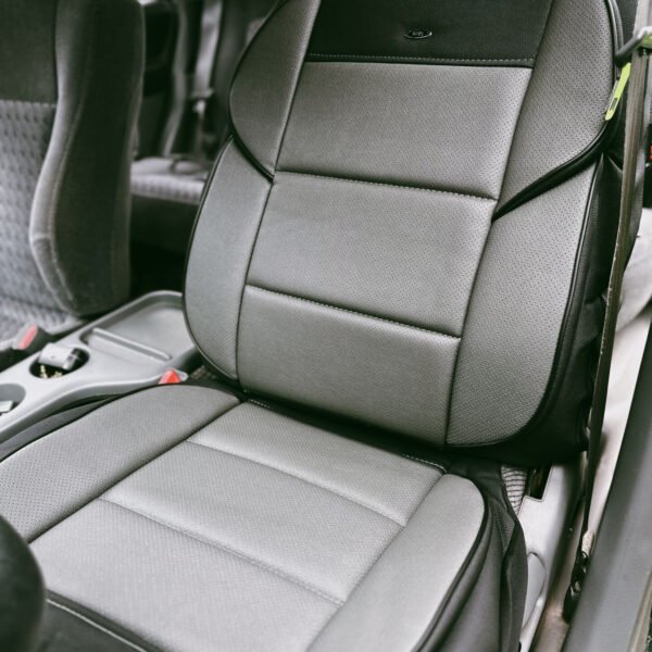 FUNDA ASIENTO  HR UNIQUE - NEGRO/ROJO
