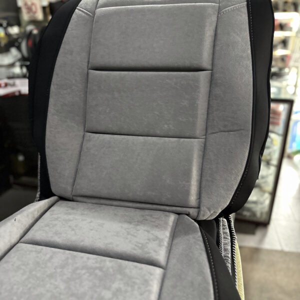 IMG_5340-scaled-1.jpg FUNDA ASIENTO HR KING - NEGRO/GRIS OSCURO