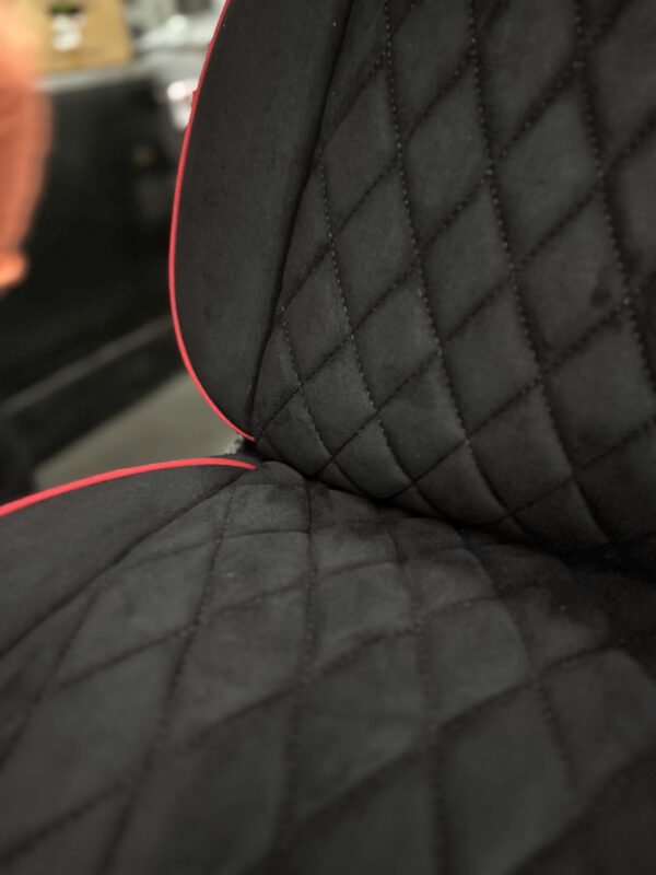 FUNDA ASIENTO  HR  ELEGANT - NEGRO/ROJO